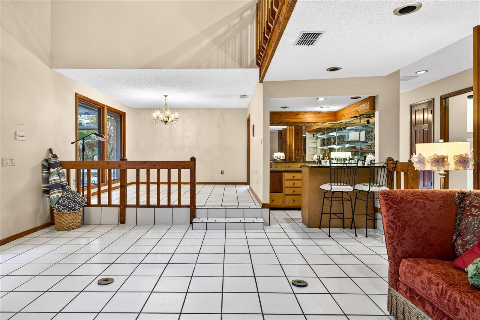 Listing photo id 39 for 6410 112th Avenue