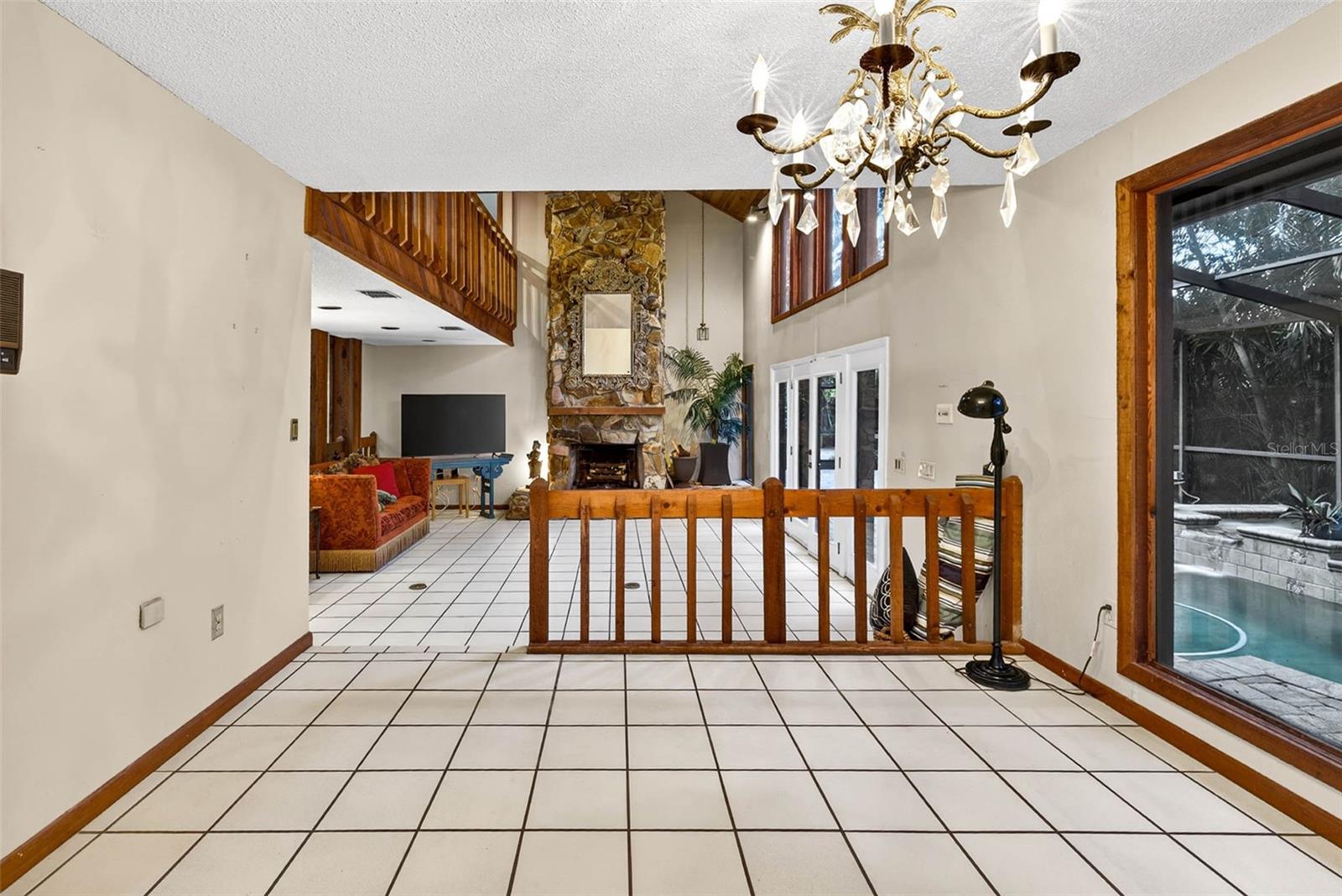 Listing photo id 44 for 6410 112th Avenue