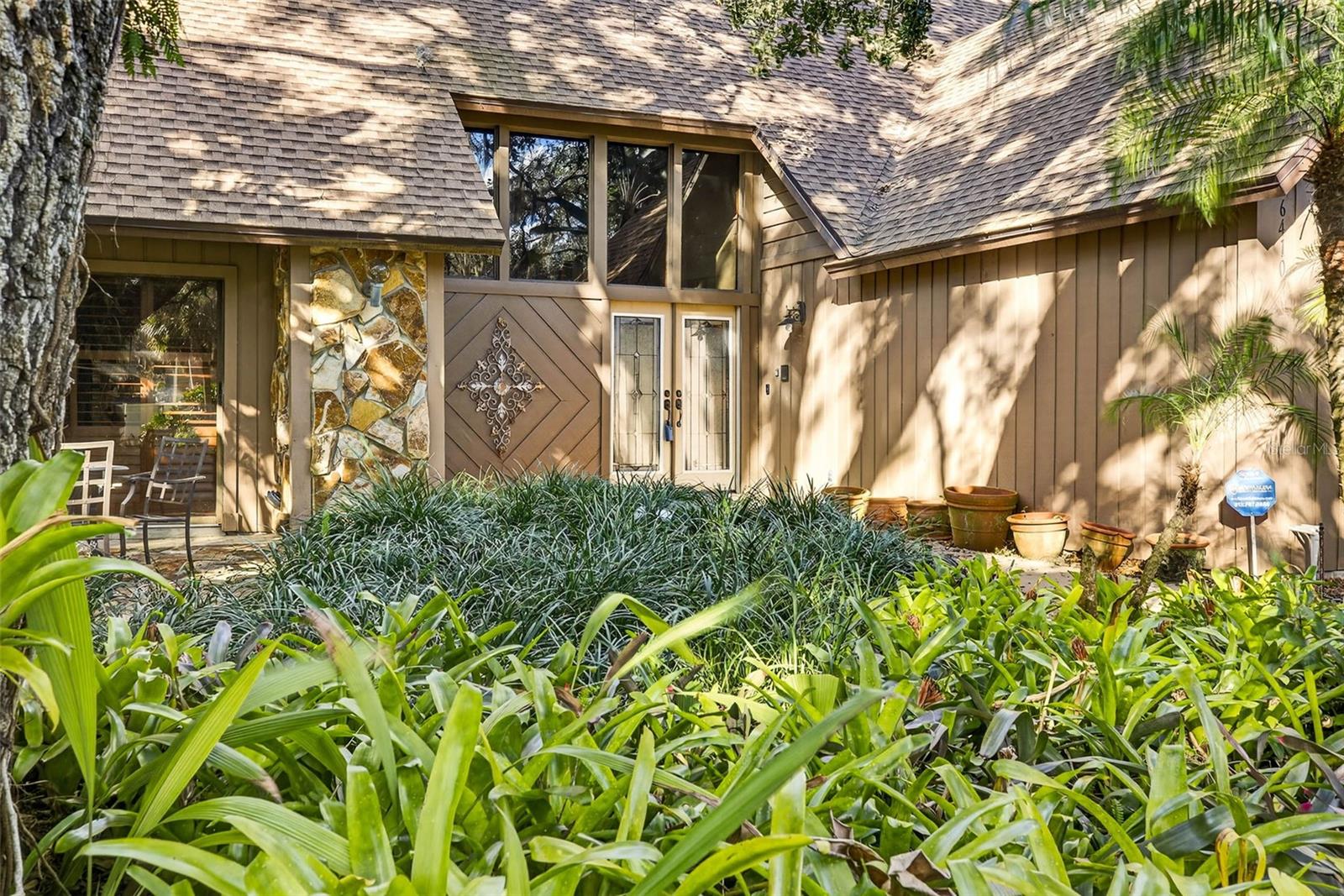 Listing photo id 4 for 6410 112th Avenue