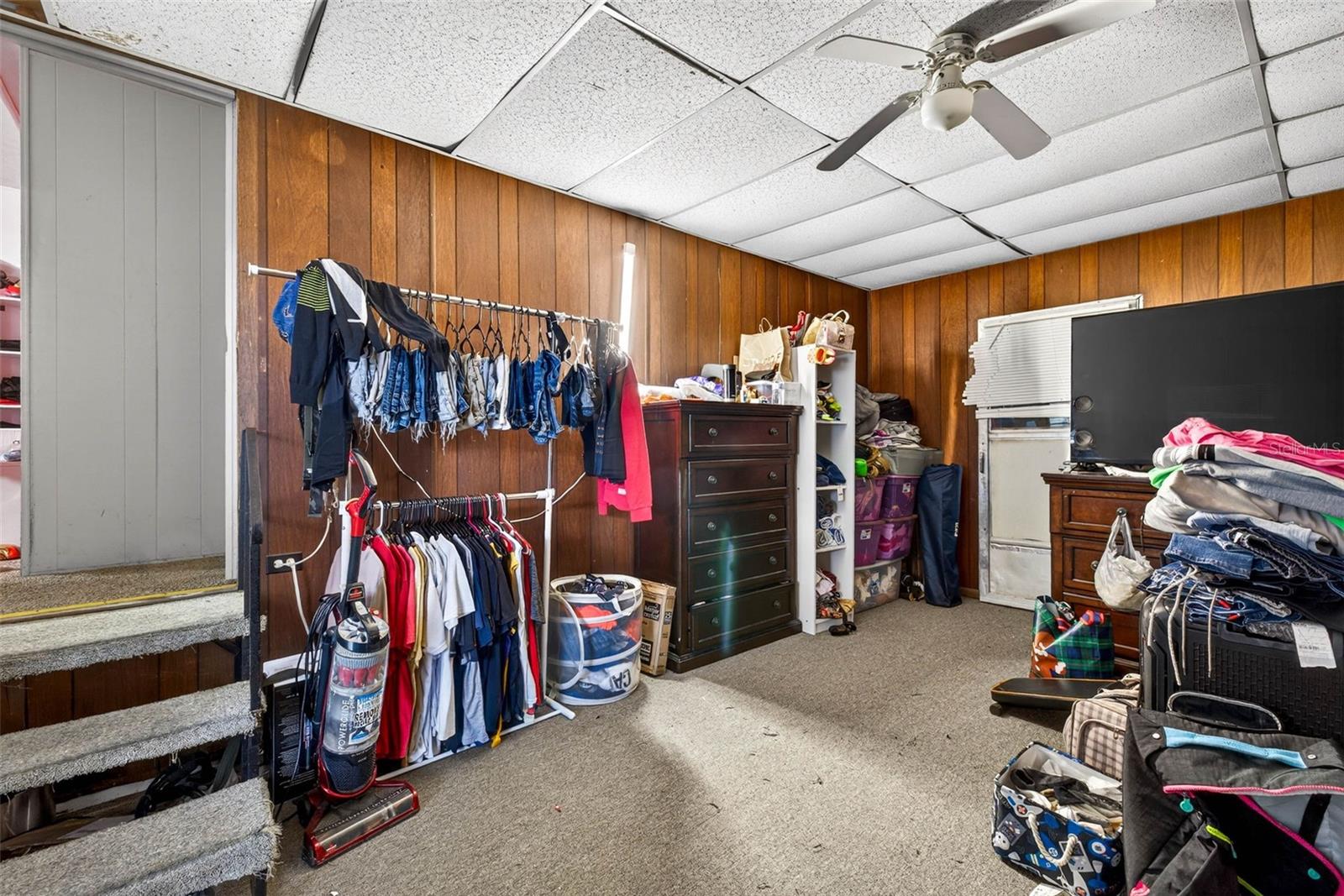 Image 15 of 38 For 5548 Bruce Lane