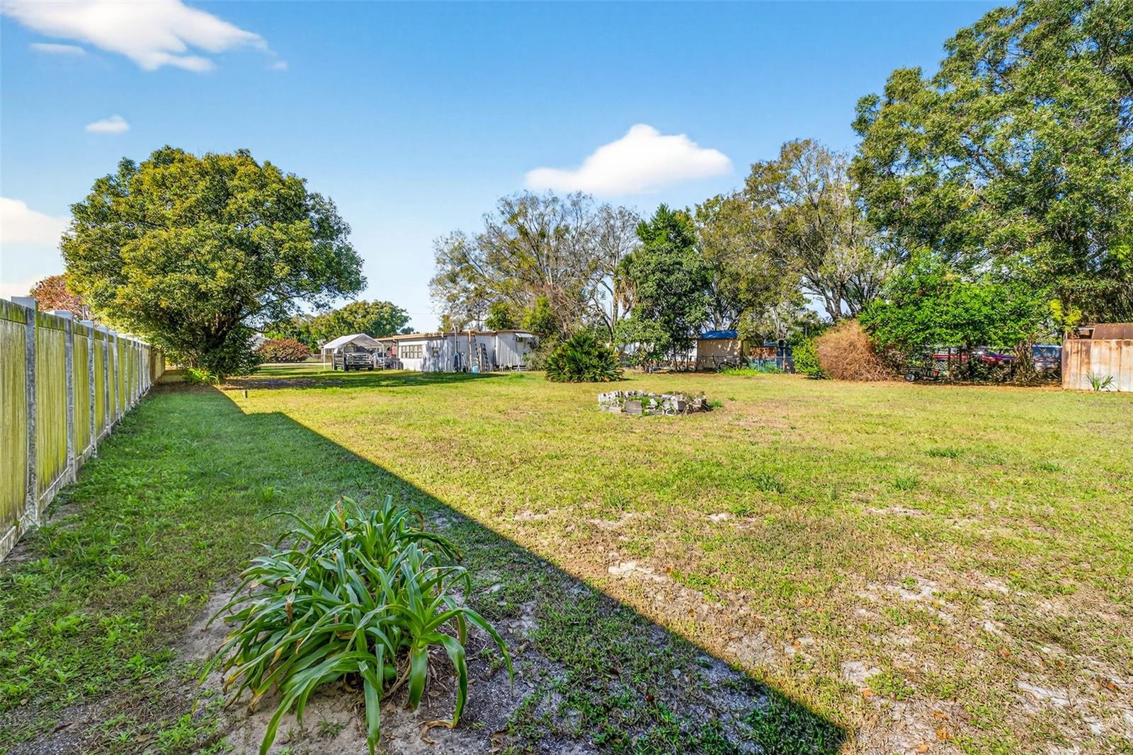 Image 19 of 38 For 5548 Bruce Lane