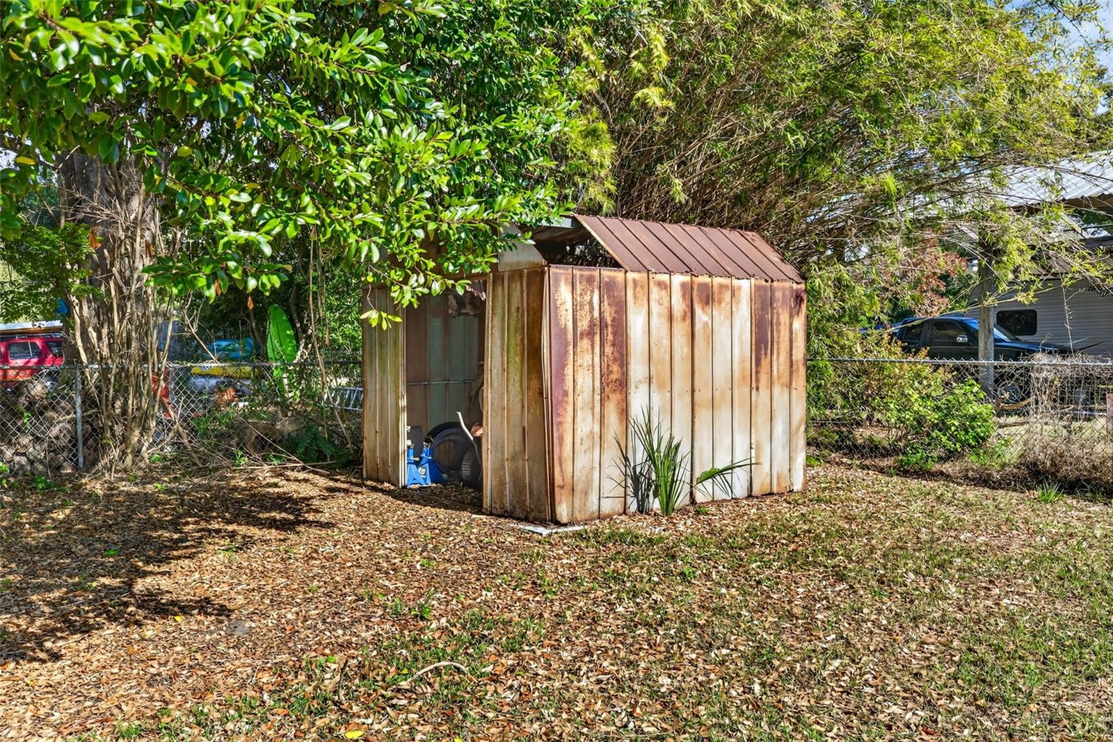 Image 22 of 38 For 5548 Bruce Lane