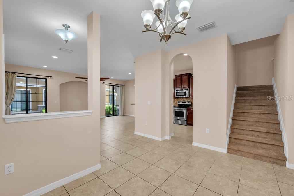 Image 14 of 27 For 5722 Kinglethill Drive