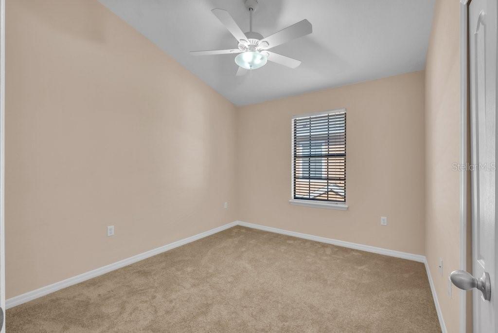 Image 17 of 27 For 5722 Kinglethill Drive