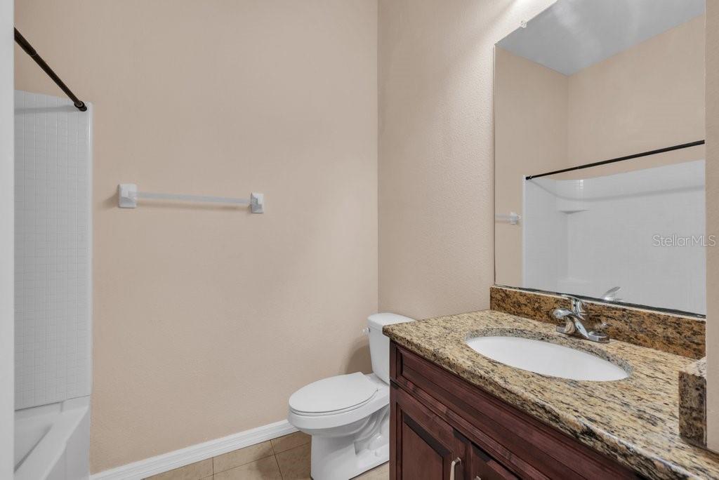 Image 18 of 27 For 5722 Kinglethill Drive