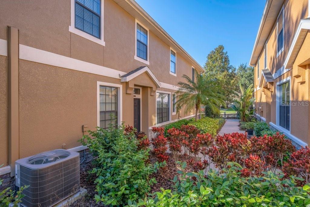 Image 4 of 27 For 5722 Kinglethill Drive