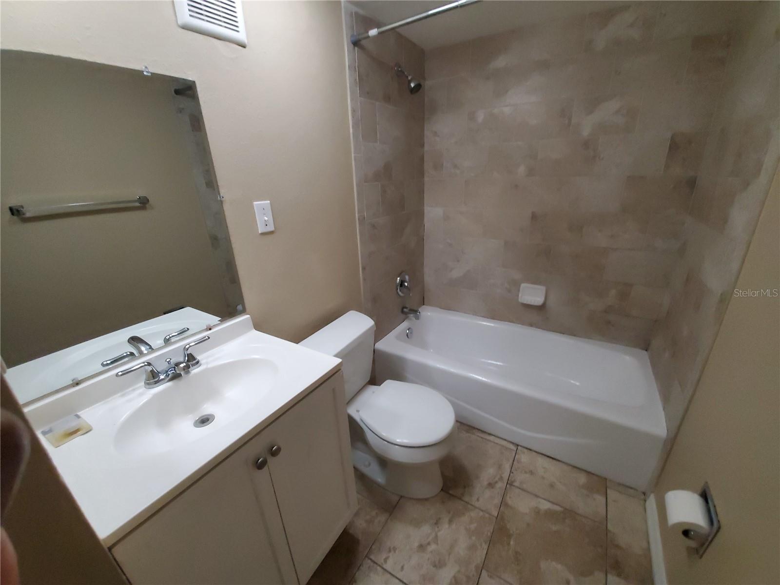 Image 31 of 78 For 4115 32nd Street N B