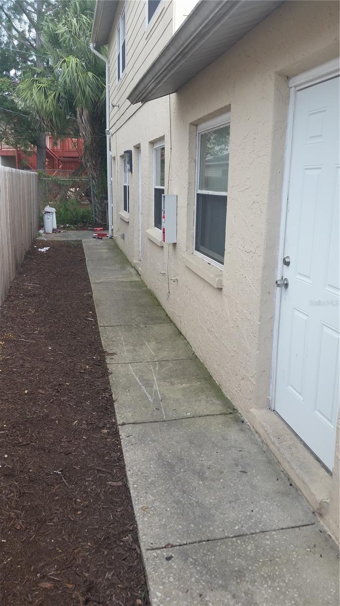 Image 4 of 78 For 4115 32nd Street N B