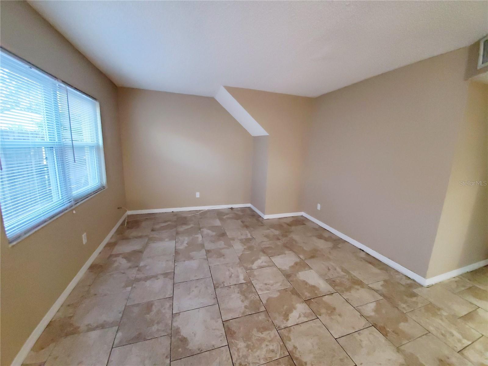 Image 75 of 78 For 4115 32nd Street N B