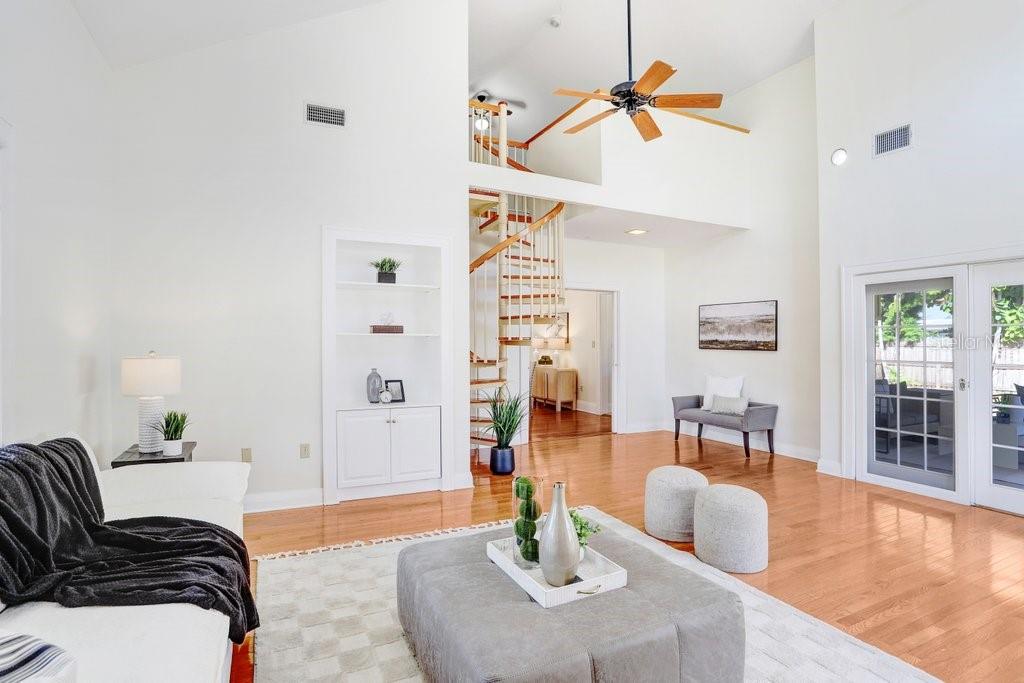 Image 14 of 51 For 3821 San Juan Street