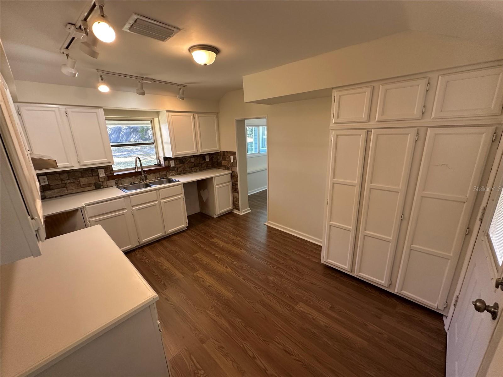 Image 3 of 46 For 36506 Althea Lane