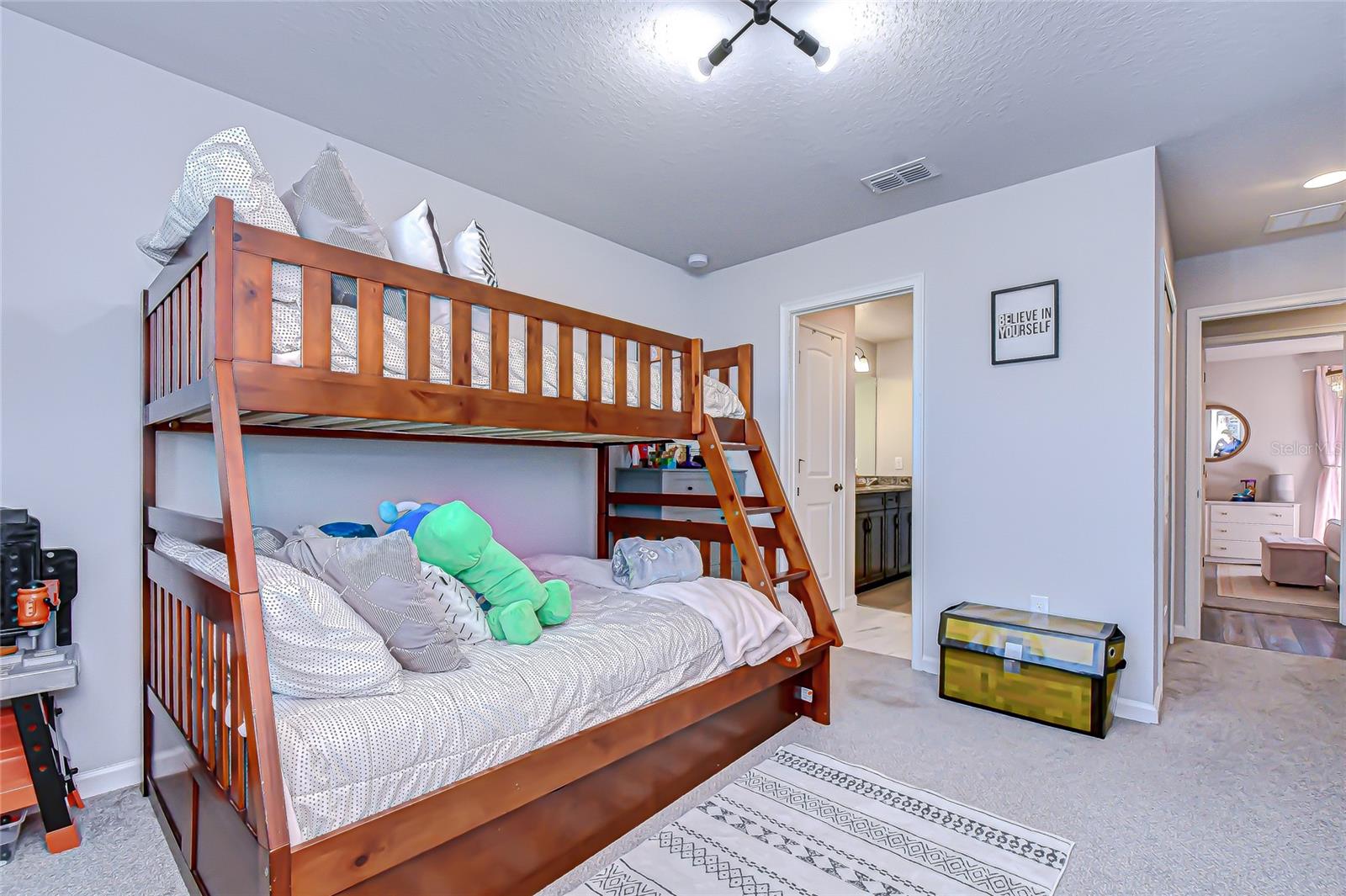 Image 26 of 44 For 11724 Wrought Pine Loop