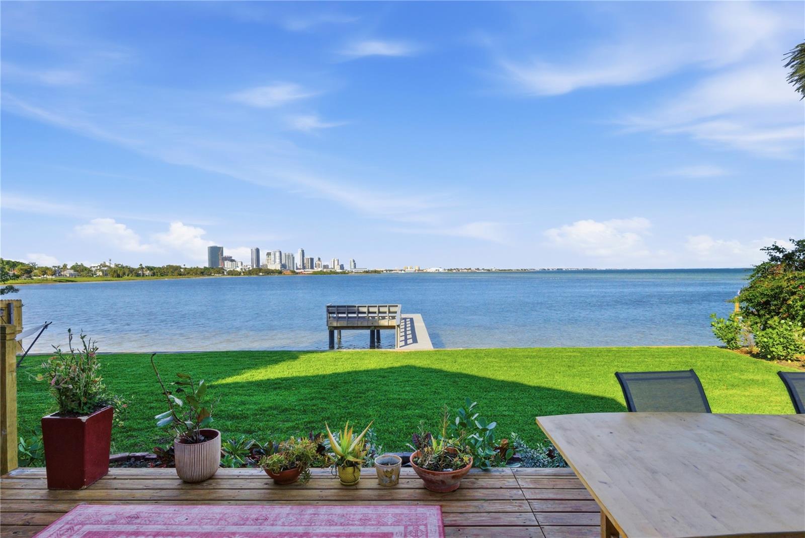 Image 11 of 39 For 377 22nd Avenue Se