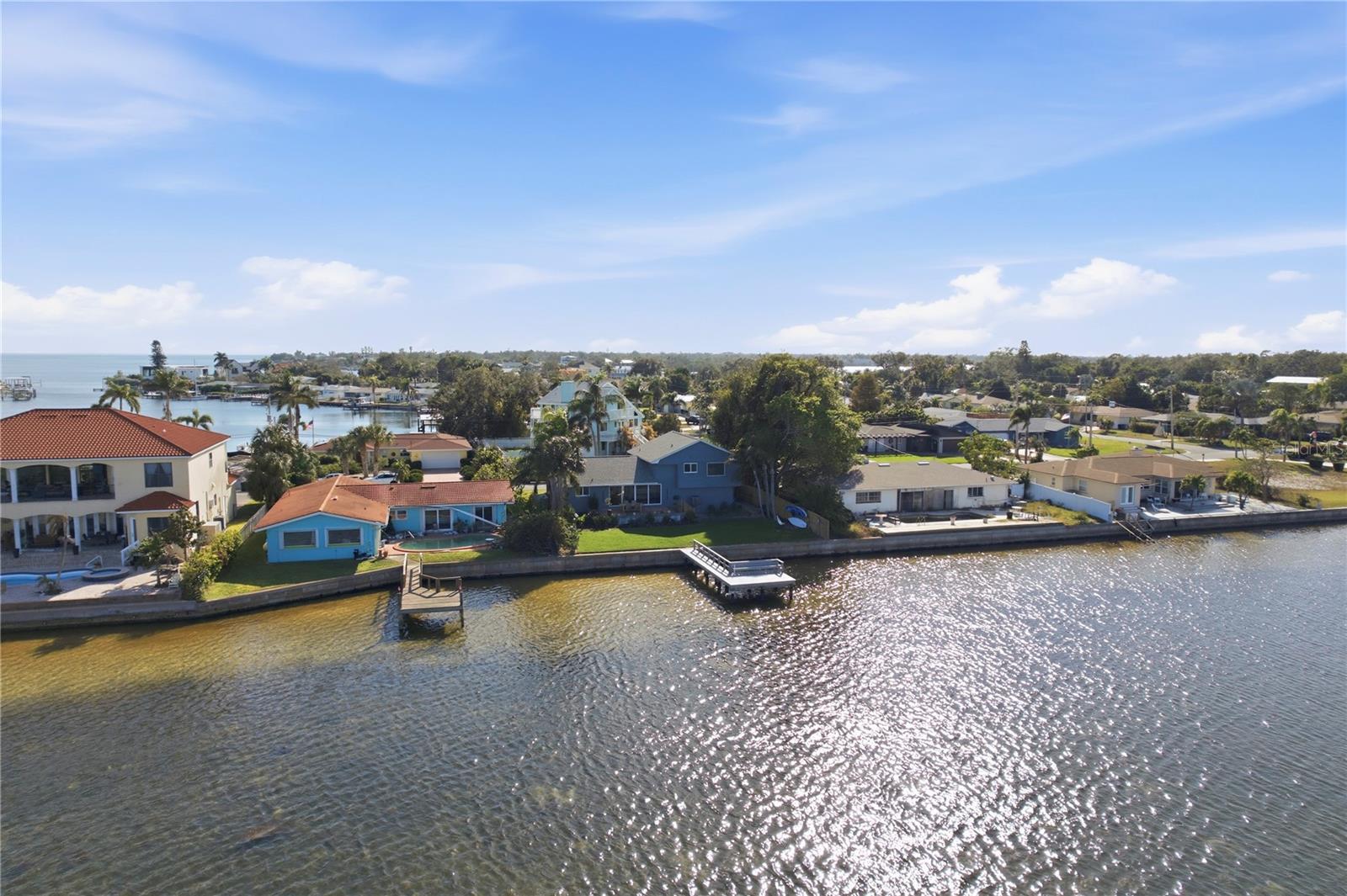 Image 33 of 39 For 377 22nd Avenue Se