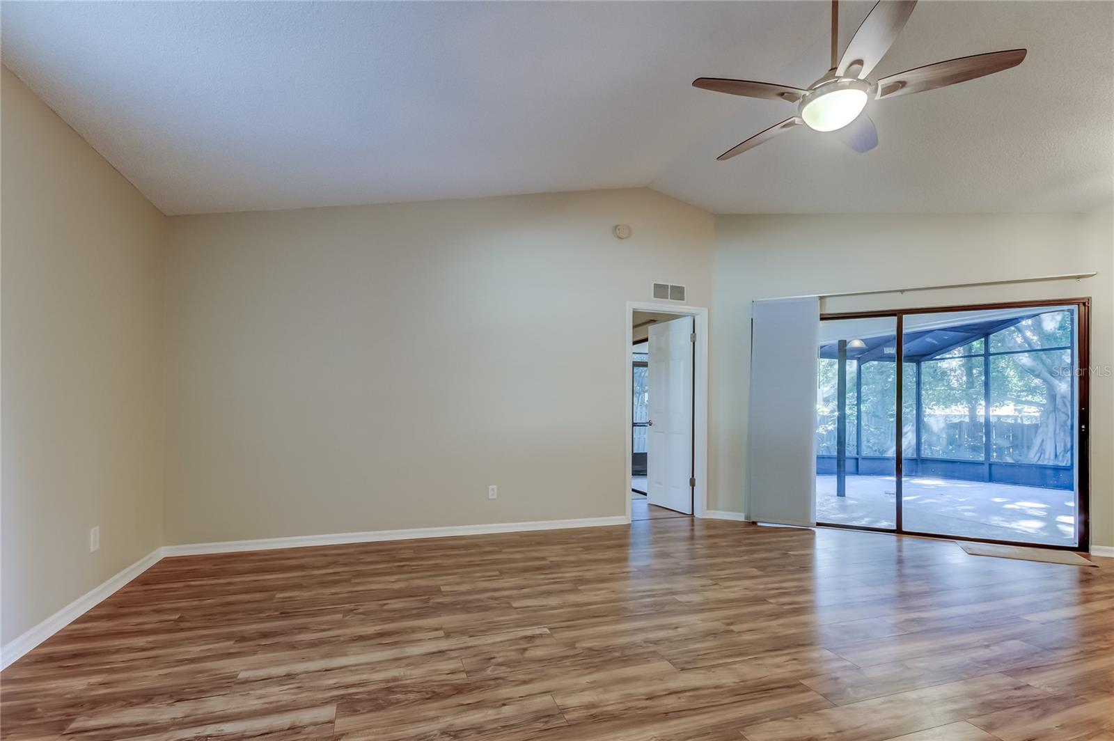 Image 12 of 82 For 3570 Rolling Trail