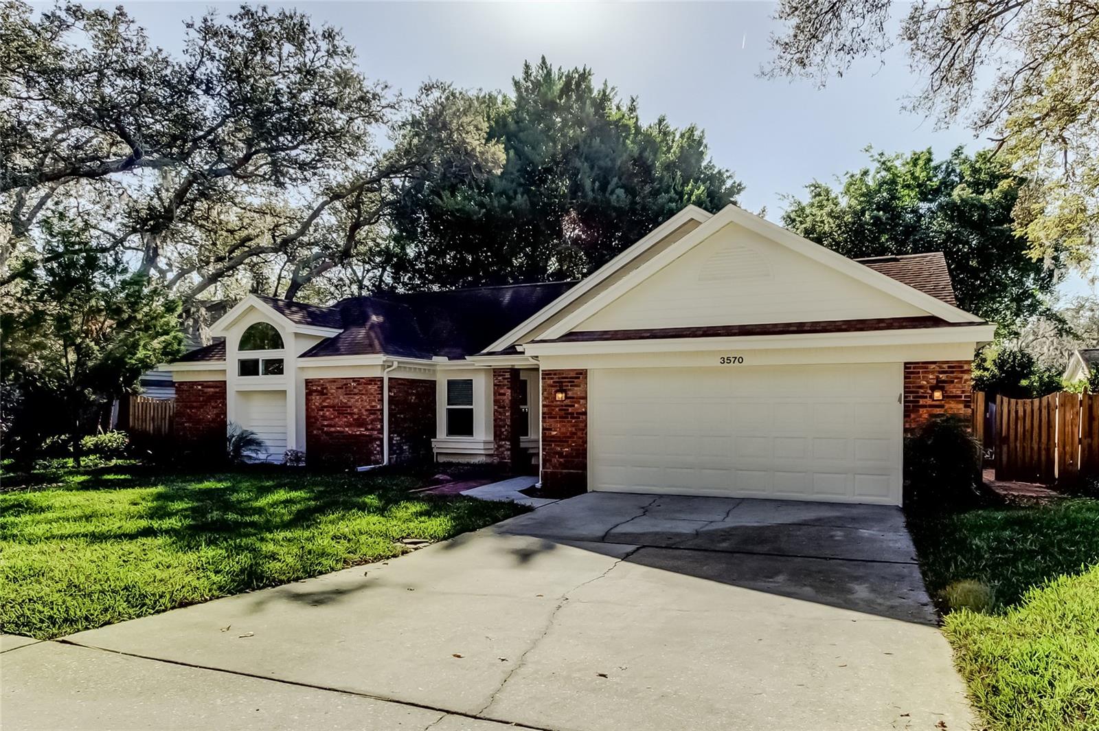 Image 4 of 82 For 3570 Rolling Trail