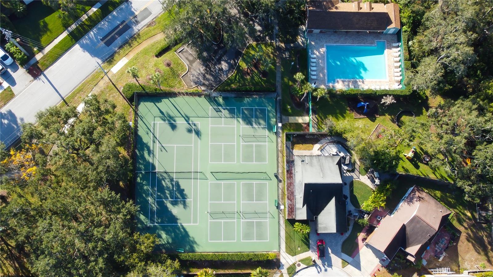 Image 70 of 82 For 3570 Rolling Trail