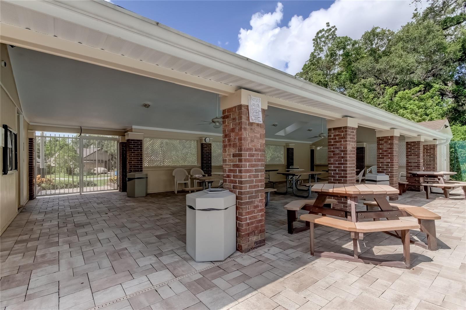 Image 74 of 82 For 3570 Rolling Trail