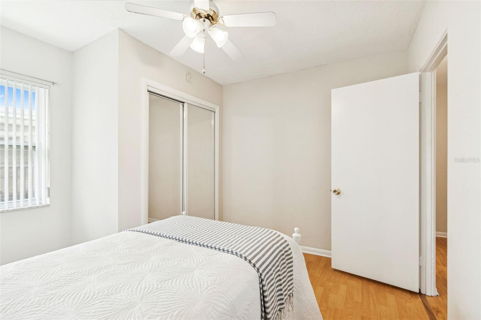 Image 32 of 43 For 3700 21st Avenue N