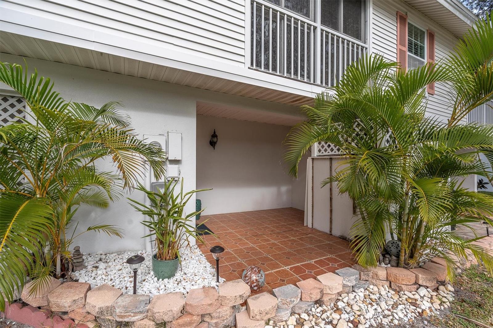 Image 27 of 42 For 173 Sun Isle Circle