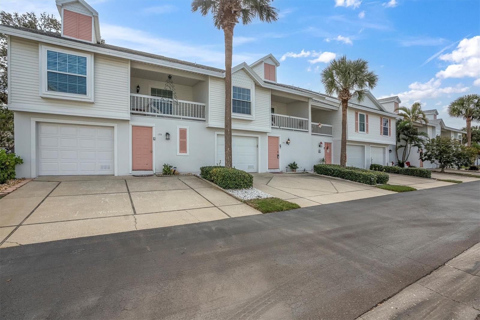 Image 30 of 42 For 173 Sun Isle Circle