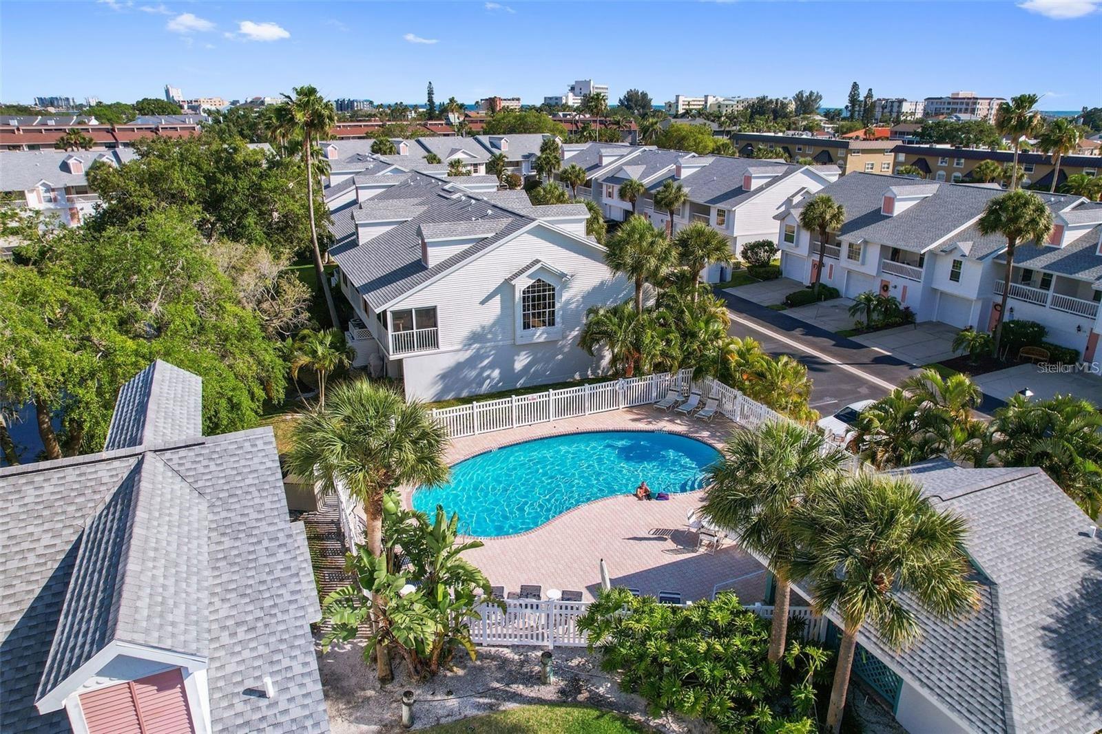 Image 33 of 42 For 173 Sun Isle Circle