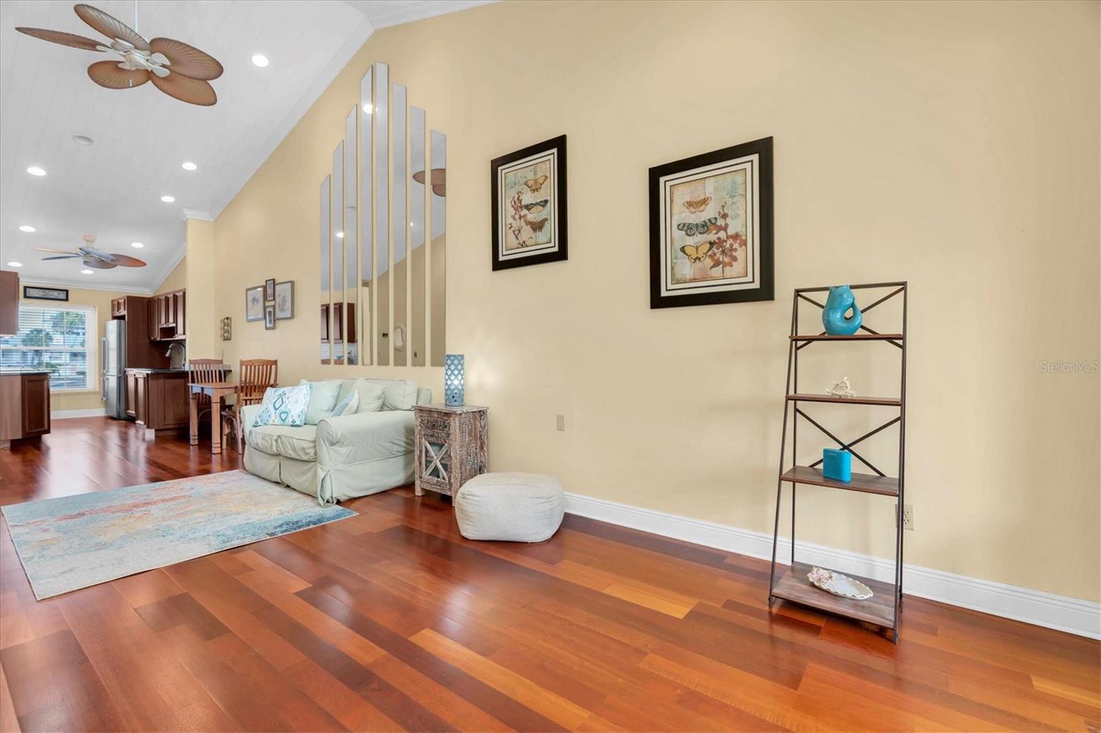 Image 5 of 42 For 173 Sun Isle Circle