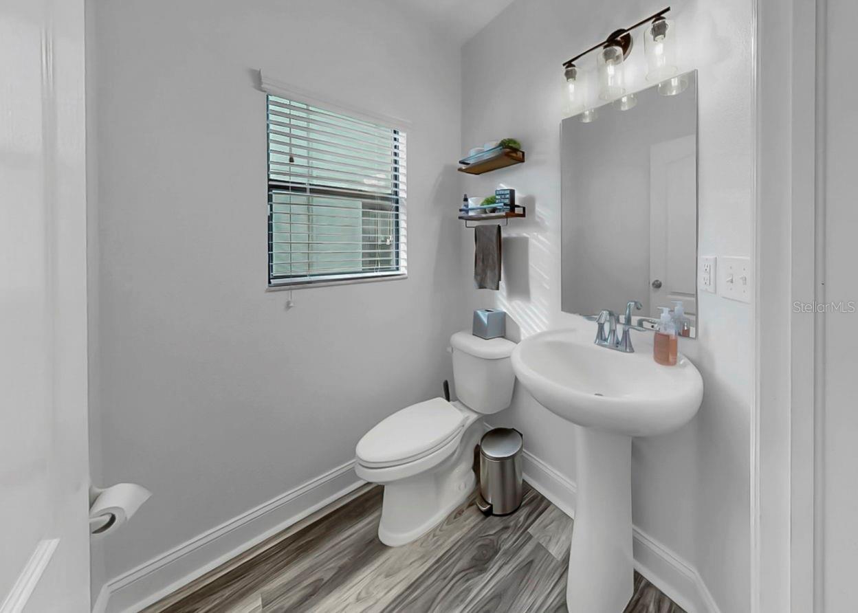 Image 13 of 72 For 10136 Newminster Loop