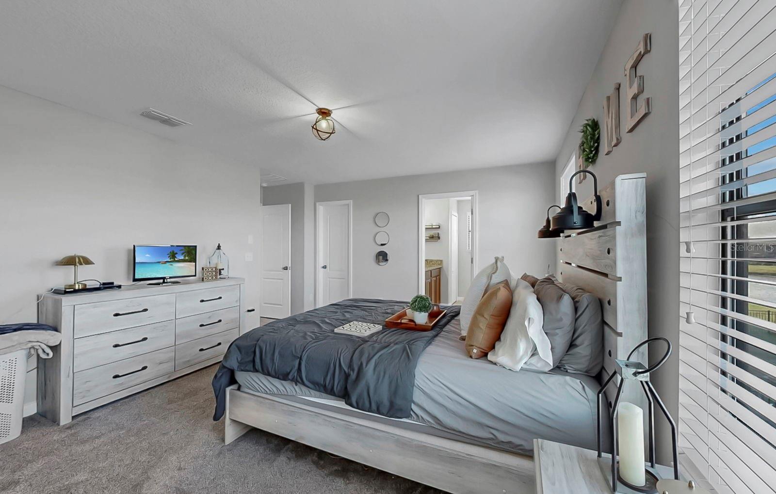 Image 26 of 72 For 10136 Newminster Loop