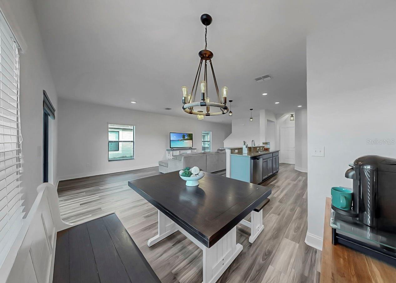 Image 40 of 72 For 10136 Newminster Loop