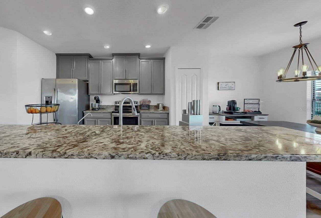 Image 46 of 72 For 10136 Newminster Loop