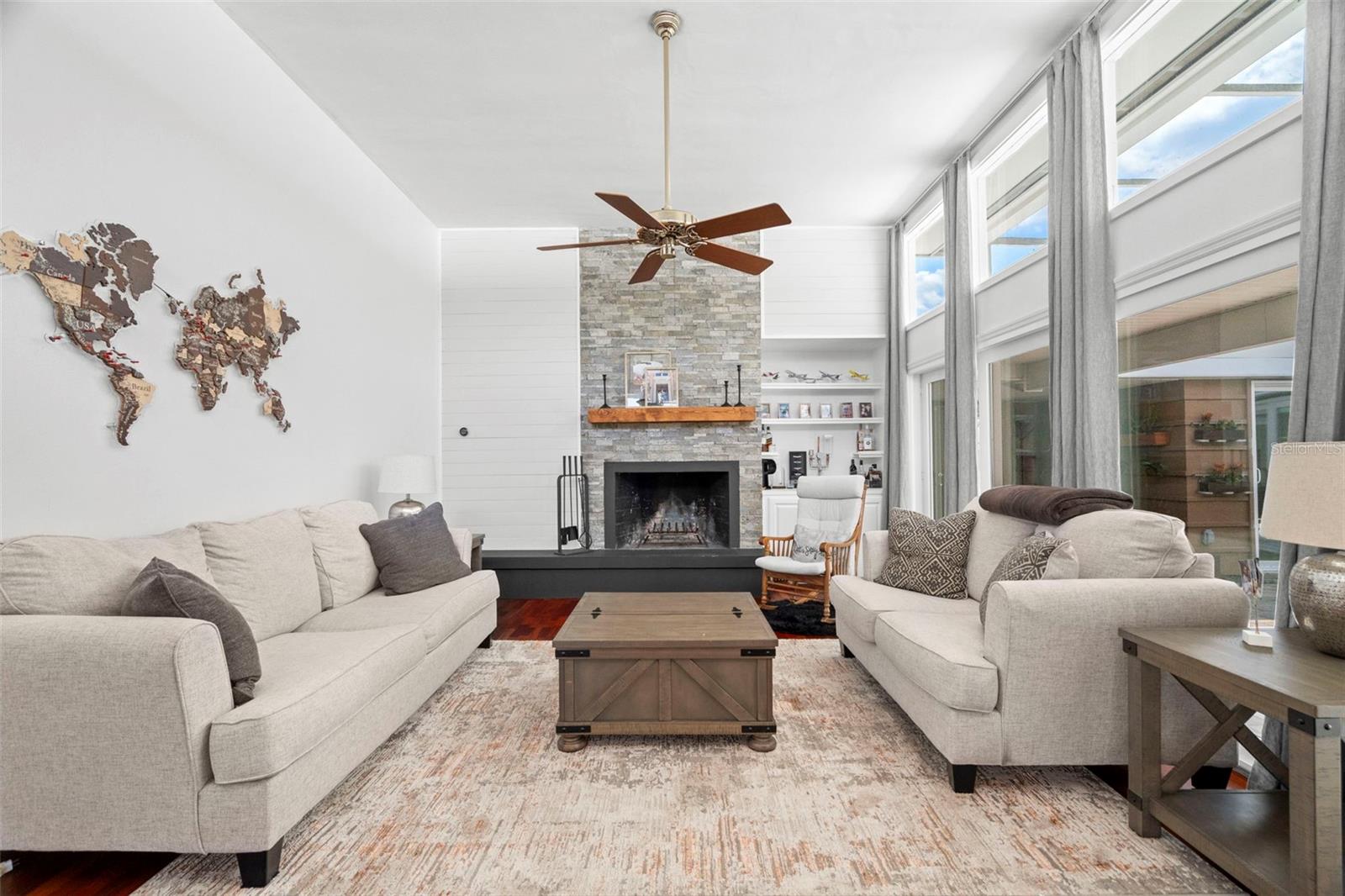 Image 4 of 58 For 1309 Eastfield Drive