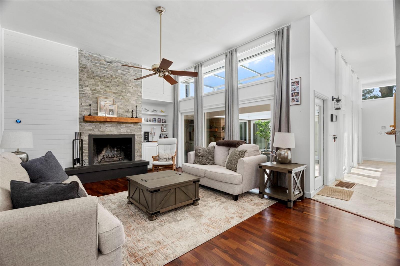 Image 5 of 58 For 1309 Eastfield Drive