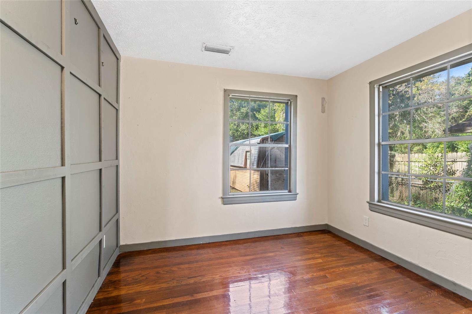 Image 12 of 26 For 11680 Aaron Road