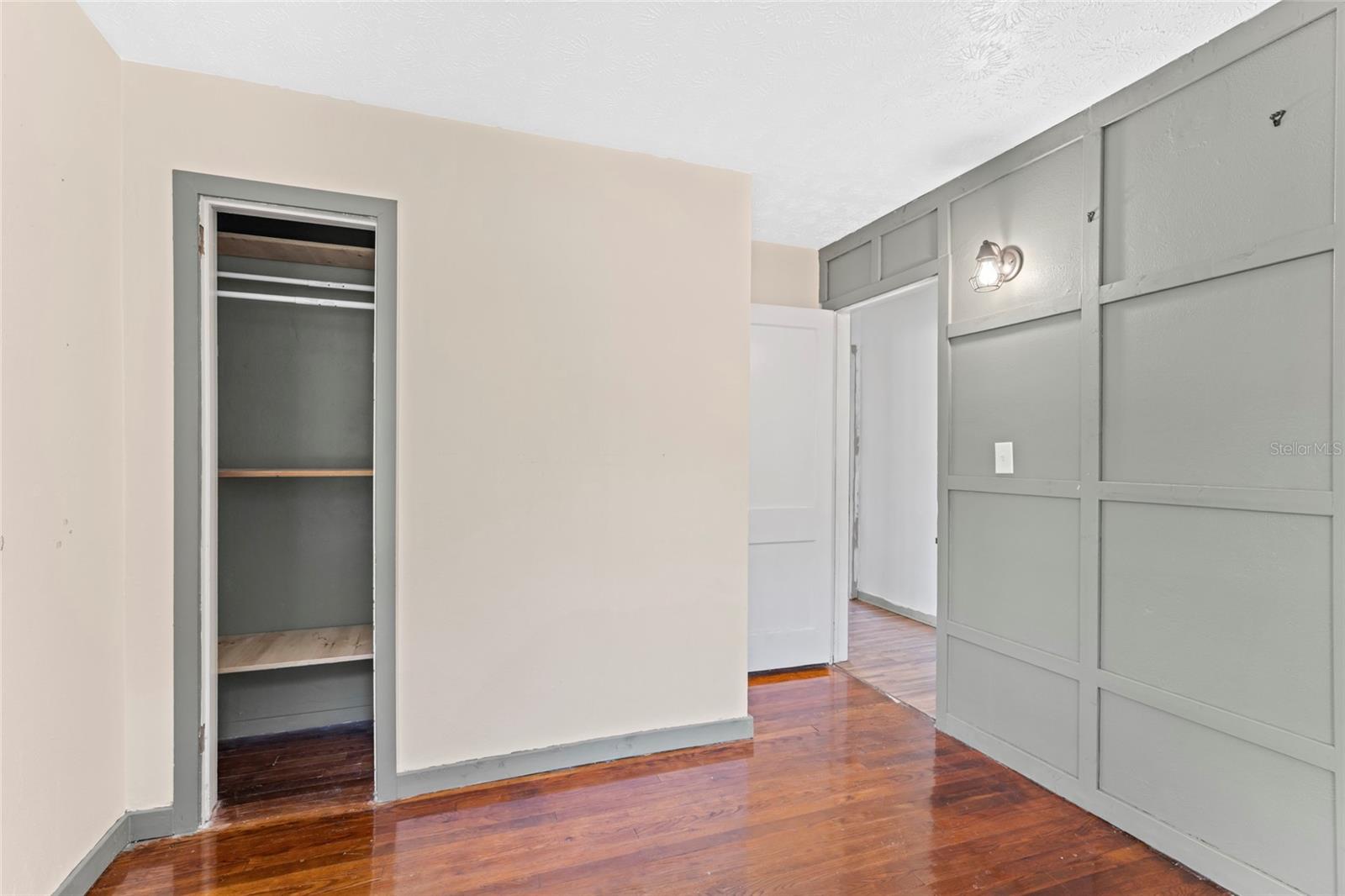 Image 13 of 26 For 11680 Aaron Road