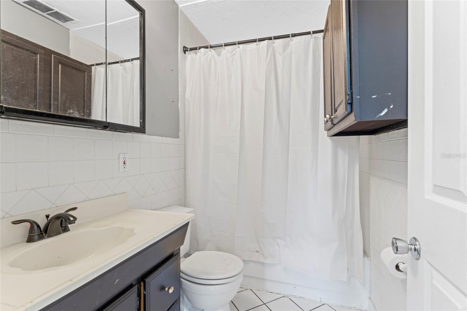 Image 14 of 26 For 11680 Aaron Road