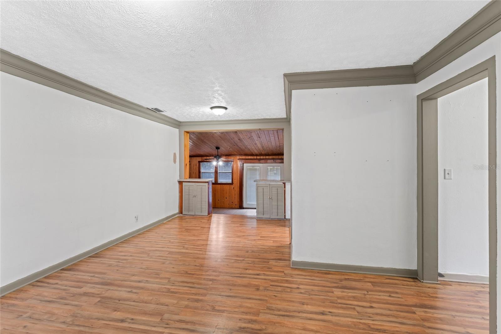 Image 5 of 26 For 11680 Aaron Road