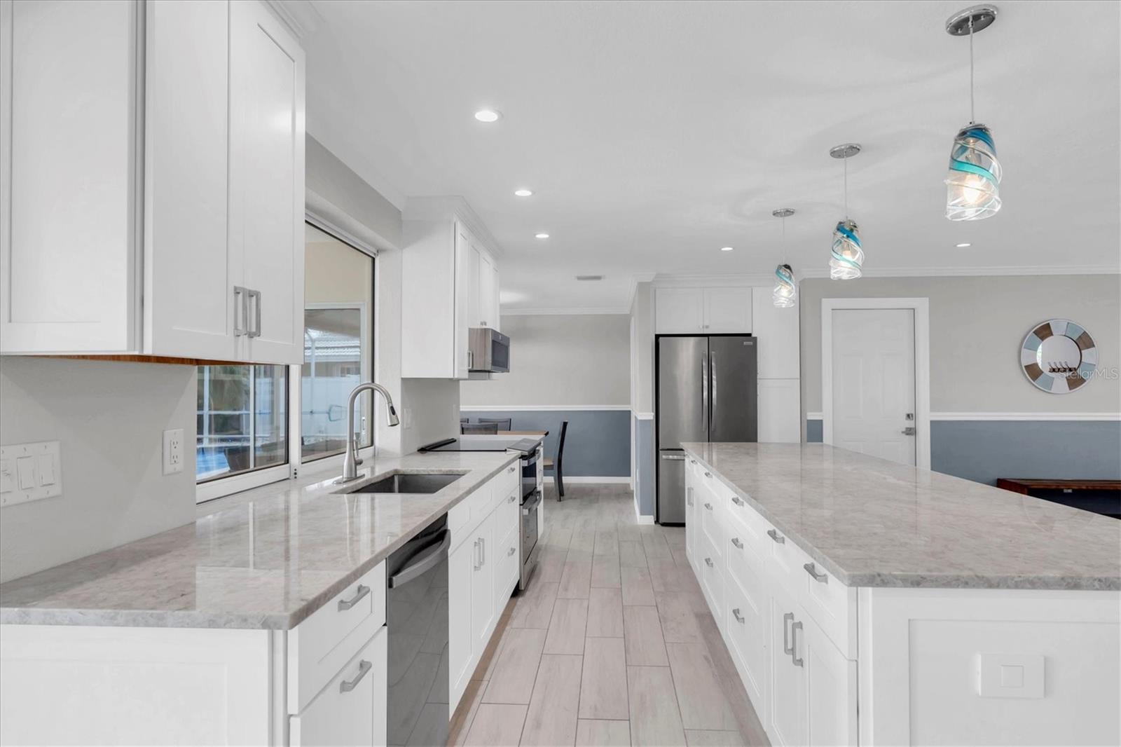 Image 20 of 51 For 4200 46th Avenue S