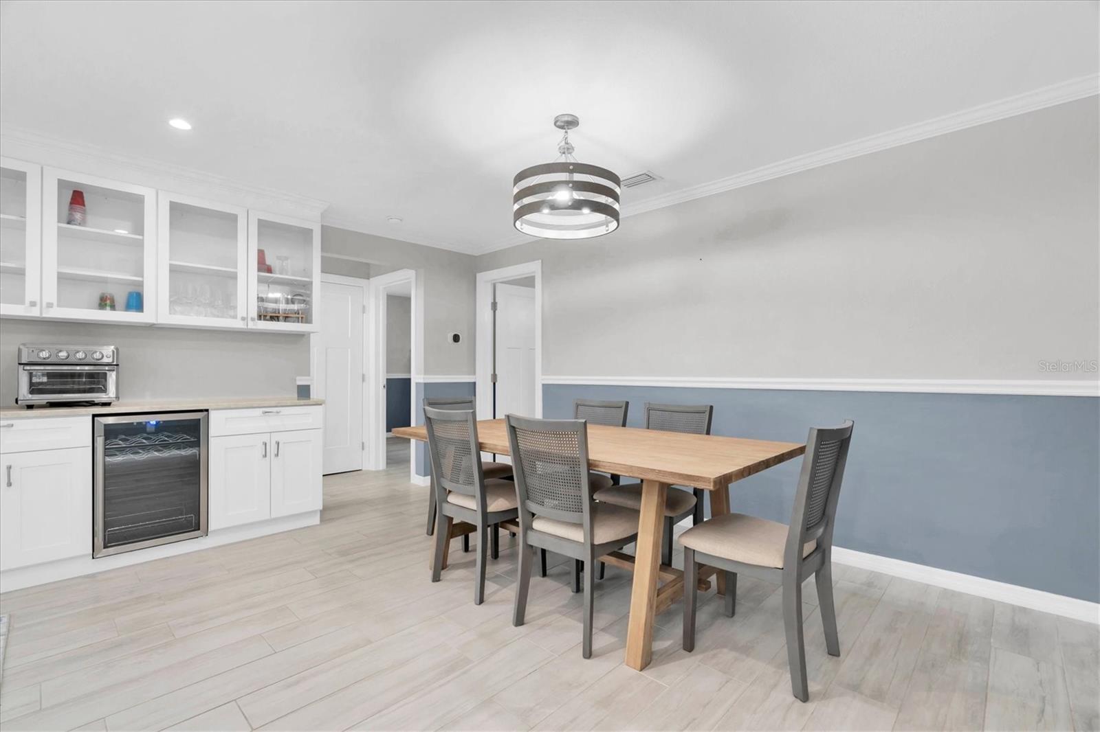 Image 22 of 51 For 4200 46th Avenue S