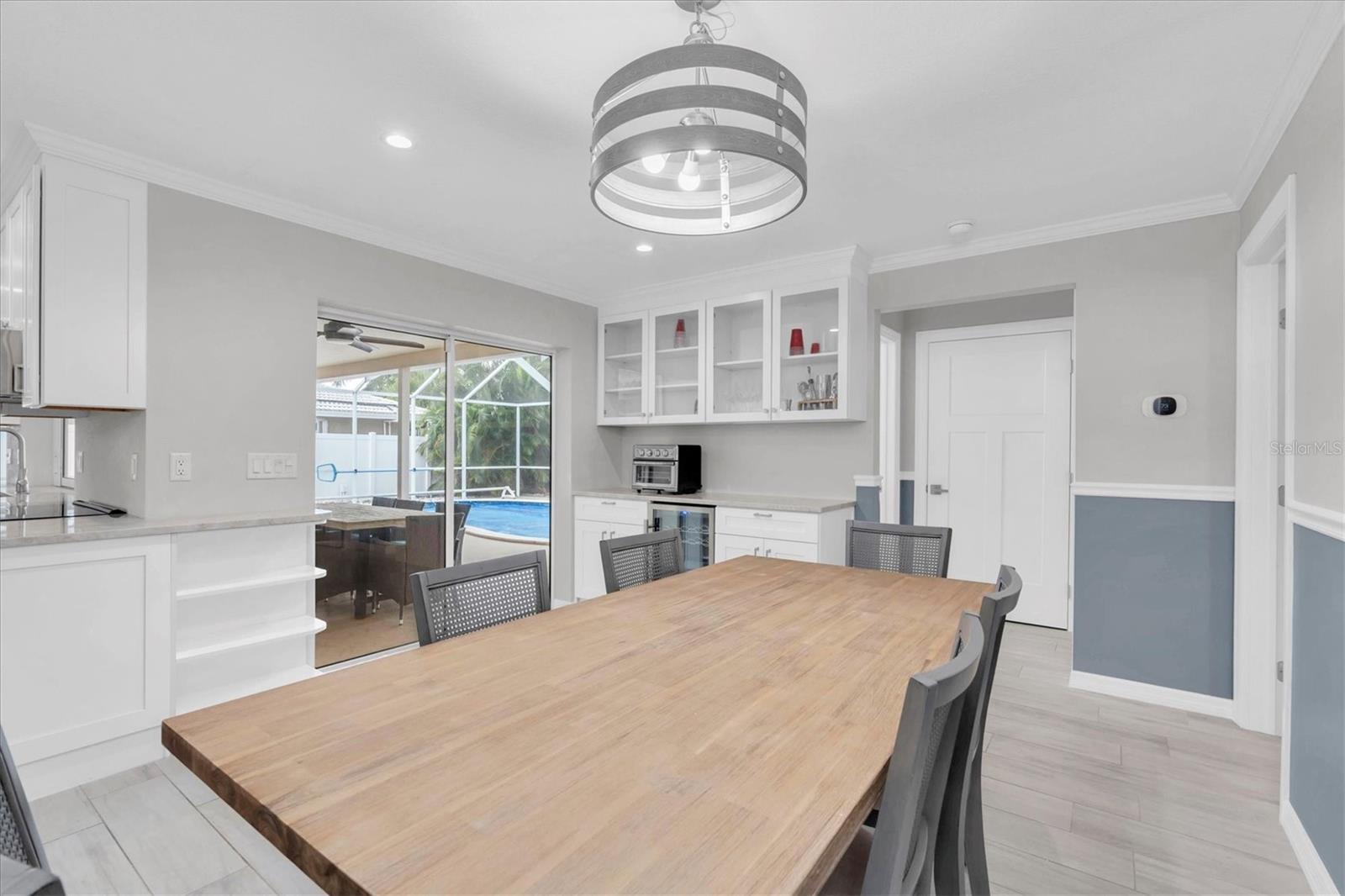 Image 23 of 51 For 4200 46th Avenue S