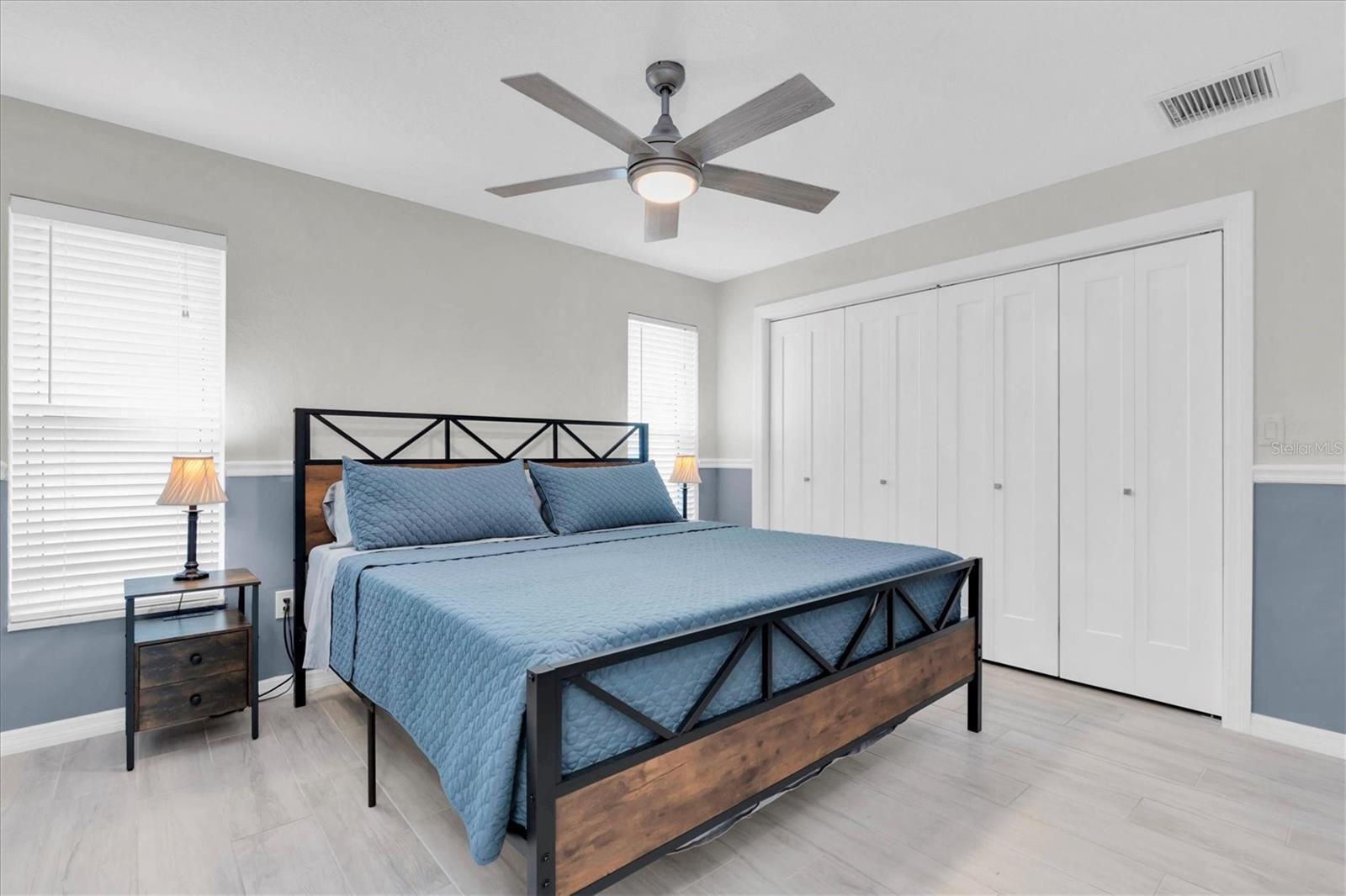 Image 29 of 51 For 4200 46th Avenue S