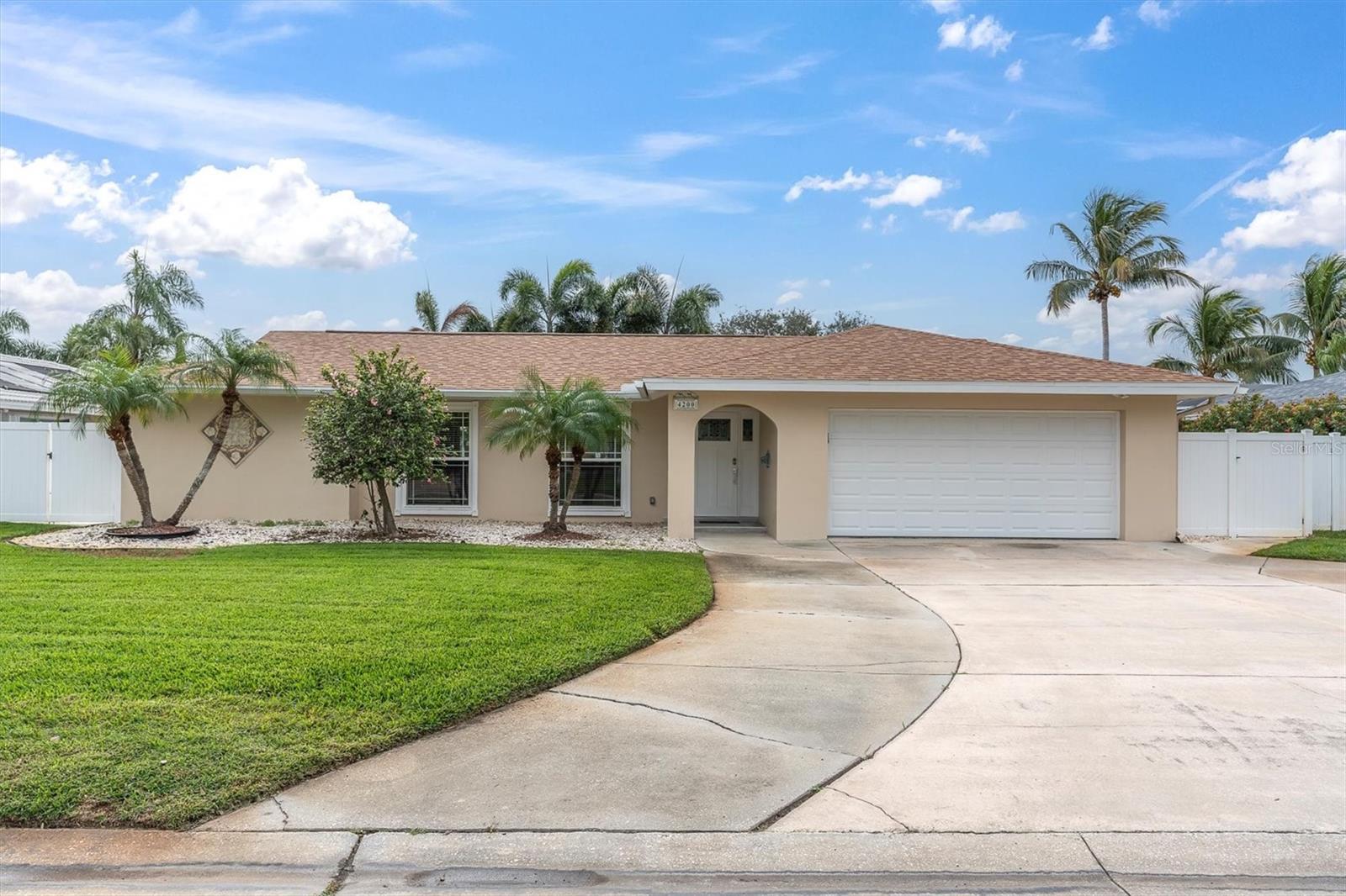 Image 41 of 51 For 4200 46th Avenue S