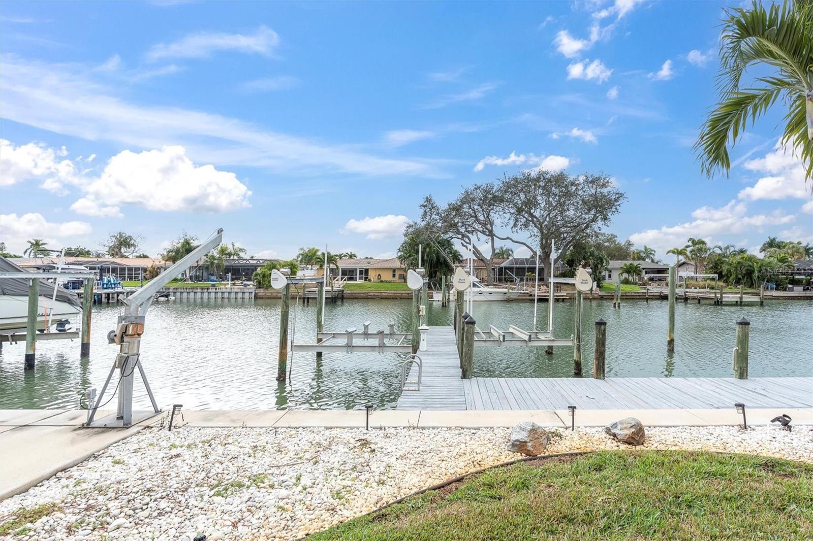 Image 8 of 51 For 4200 46th Avenue S