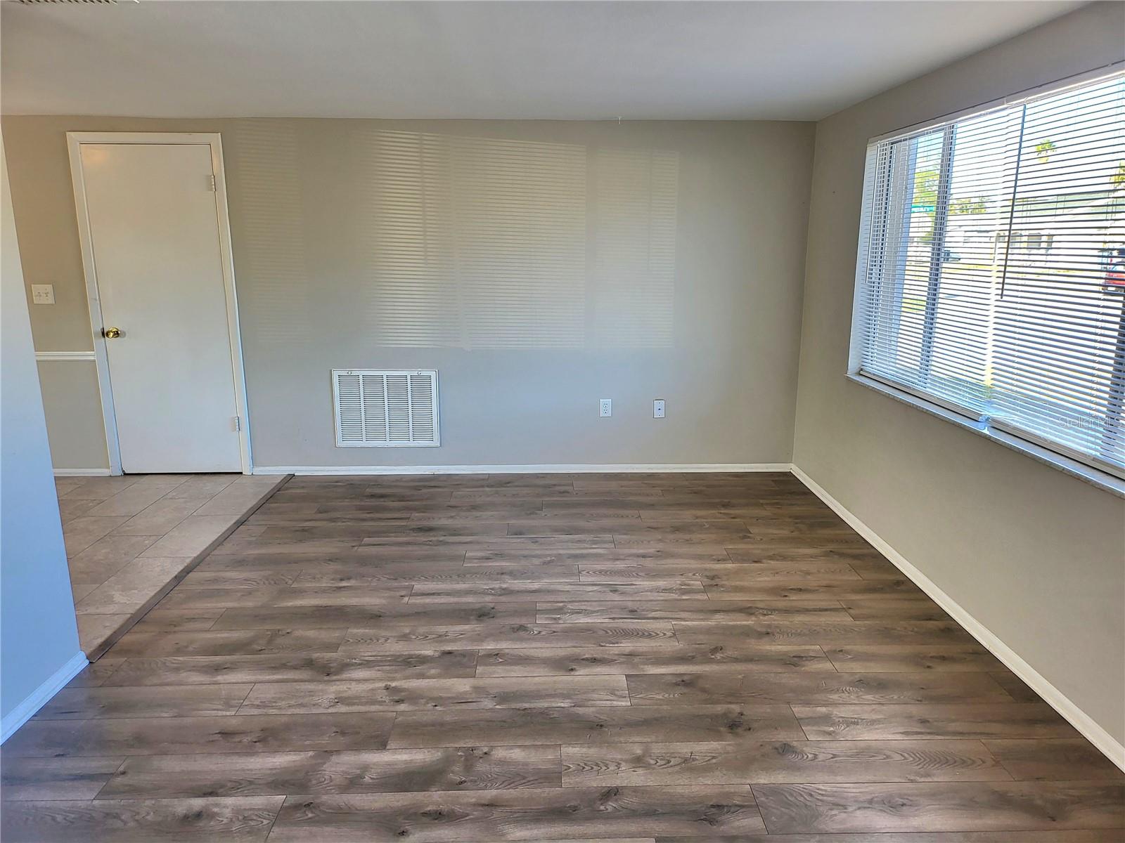 Image 3 of 18 For 4004 Grayton Drive