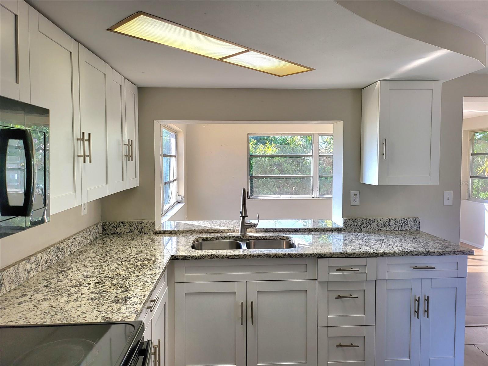 Image 9 of 18 For 4004 Grayton Drive