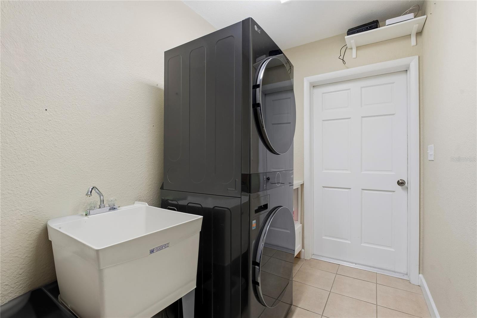 Image 23 of 68 For 1658 Fruitwood Drive