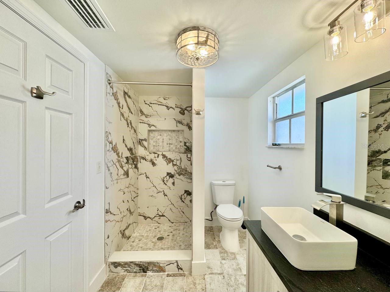 Image 22 of 30 For 2703 Westhigh Avenue