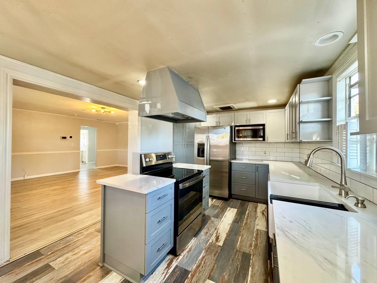 Image 9 of 30 For 2703 Westhigh Avenue