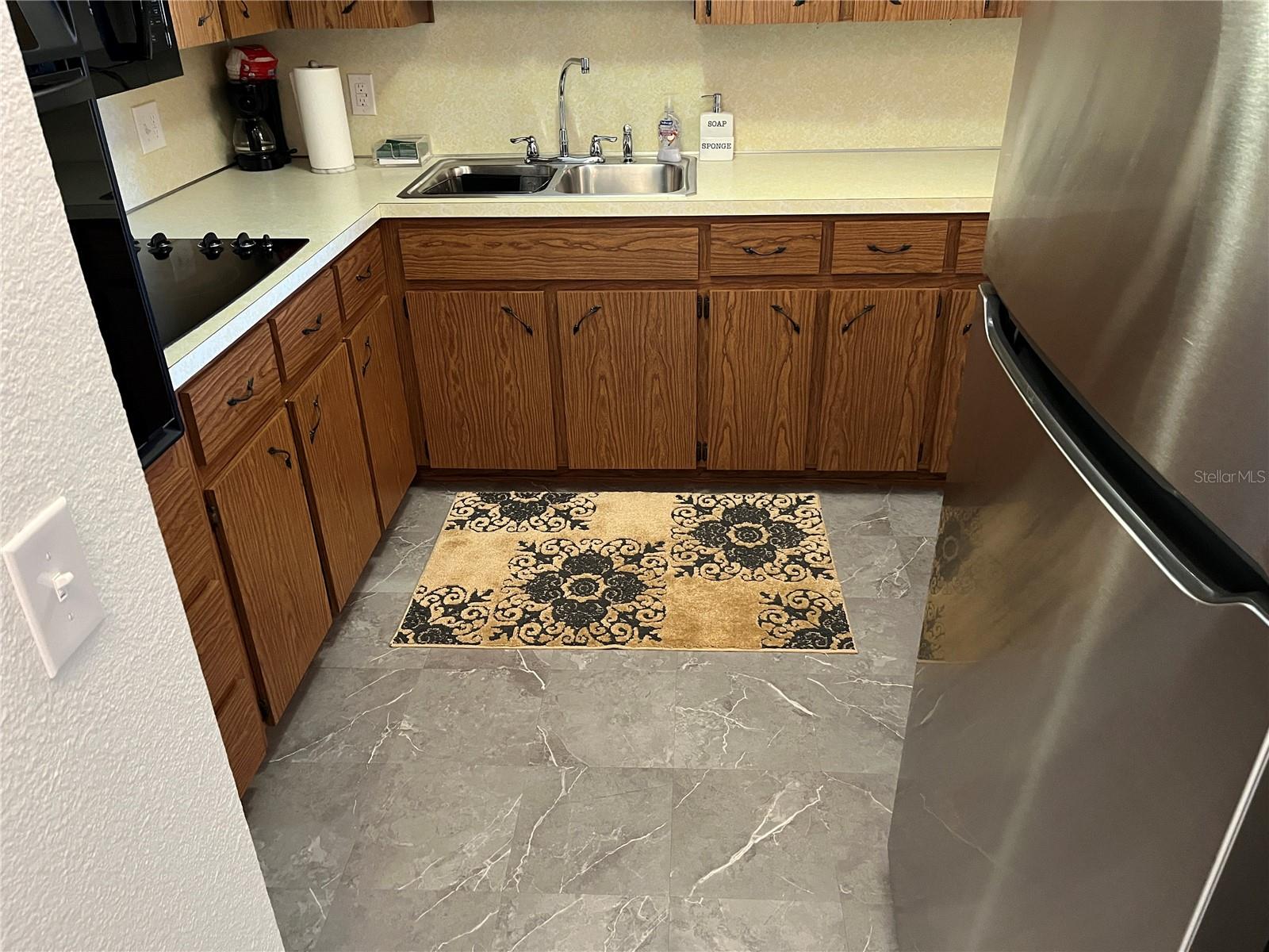 Image 11 of 34 For 2371 Israeli Drive 39