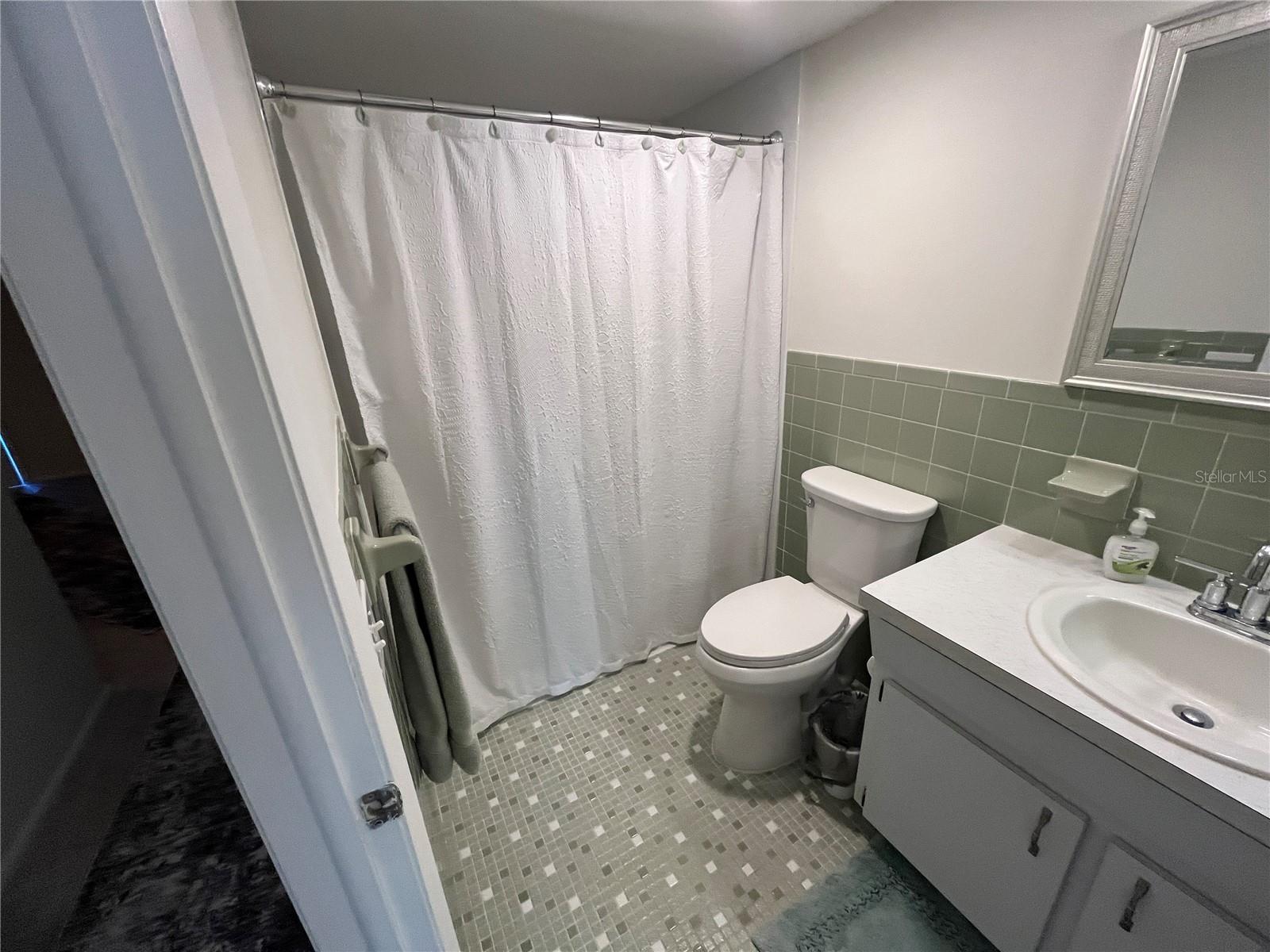 Image 20 of 34 For 2371 Israeli Drive 39